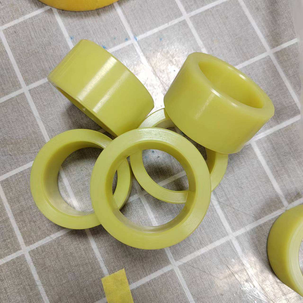 Anello di usura in PU in resina fenolica con anello guida fornito dalla fabbrica